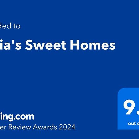 Maia'S Sweet Homes バトゥーミ エクステリア 写真